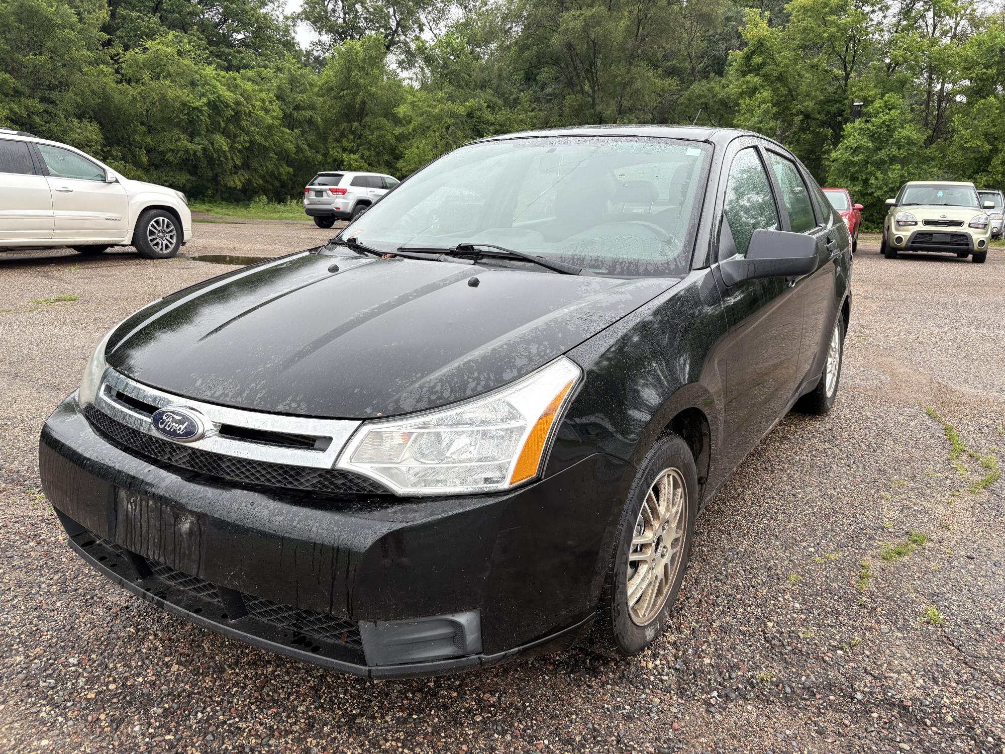photo of 2010 Ford Focus SE Sedan