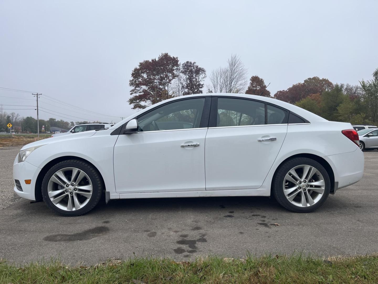 2011 Chevrolet Cruze 2LT (1G1PH5S99B7) with an 1.4L L4 DOHC 16V TURBO engine, 4-Speed Automatic transmission, located at 17255 hwy 65 NE, Ham Lake, MN, 55304, 0.000000, 0.000000 - Photo#1