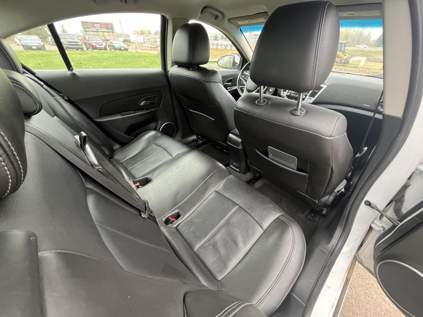 2011 Chevrolet Cruze 2LT (1G1PH5S99B7) with an 1.4L L4 DOHC 16V TURBO engine, 4-Speed Automatic transmission, located at 17255 hwy 65 NE, Ham Lake, MN, 55304, 0.000000, 0.000000 - Photo#15