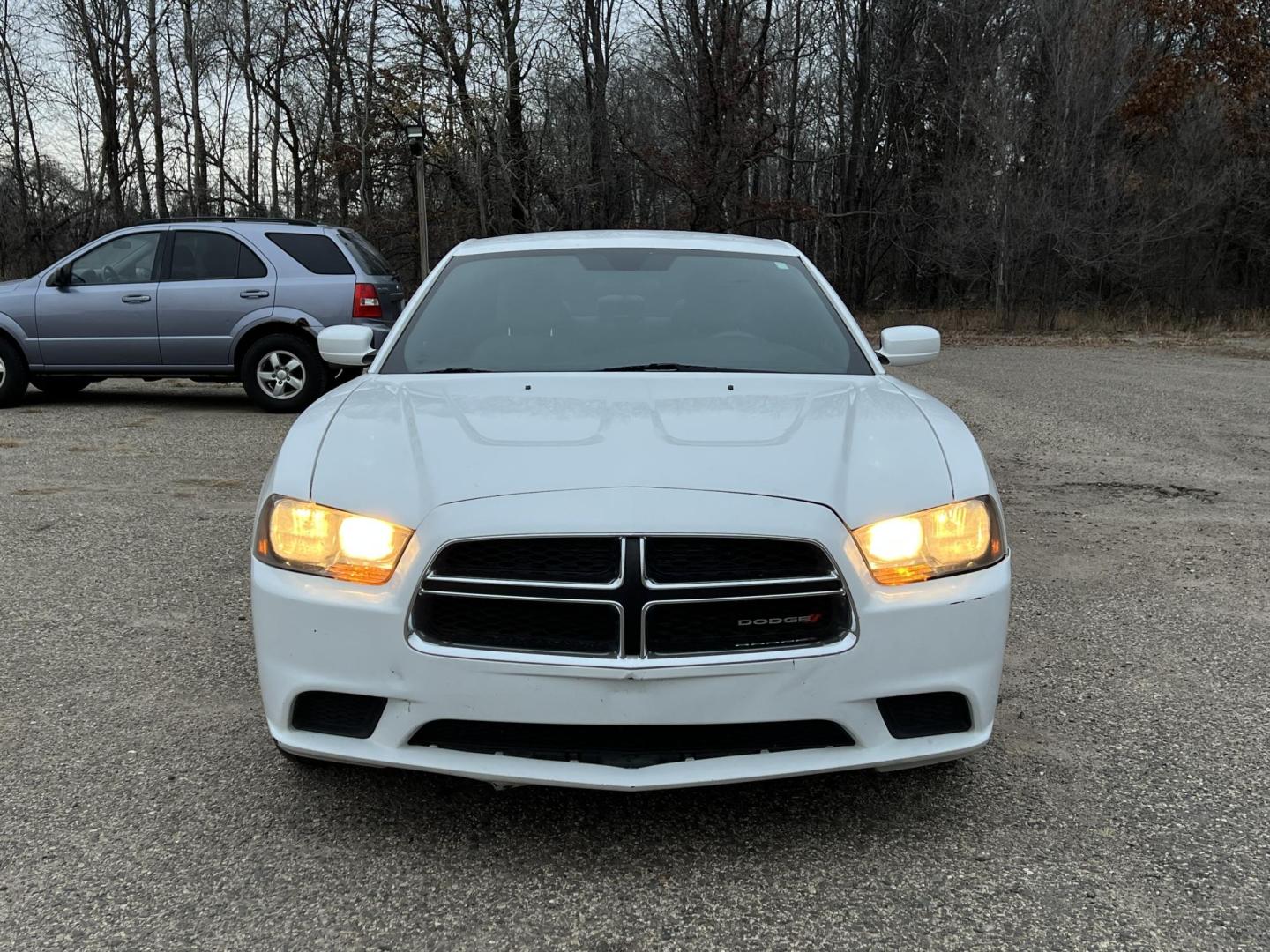 2014 White Dodge Charger SE (2C3CDXBG8EH) with an 3.6L V6 DOHC 24V engine, 5-Speed Automatic transmission, located at 17255 hwy 65 NE, Ham Lake, MN, 55304, 0.000000, 0.000000 - Photo#7