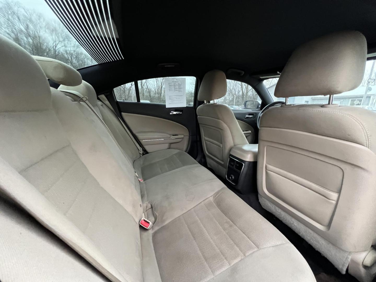 2014 White Dodge Charger SE (2C3CDXBG8EH) with an 3.6L V6 DOHC 24V engine, 5-Speed Automatic transmission, located at 17255 hwy 65 NE, Ham Lake, MN, 55304, 0.000000, 0.000000 - Photo#13