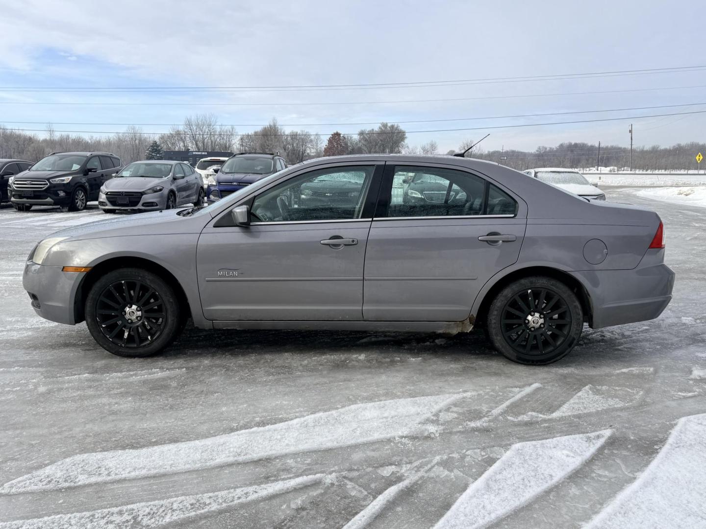 2007 Gray Mercury Milan V6 Premier (3MEHM08187R) with an 3.0L V6 DOHC 24V engine, 6-Speed Automatic Overdrive transmission, located at 17255 hwy 65 NE, Ham Lake, MN, 55304, 0.000000, 0.000000 - Photo#1