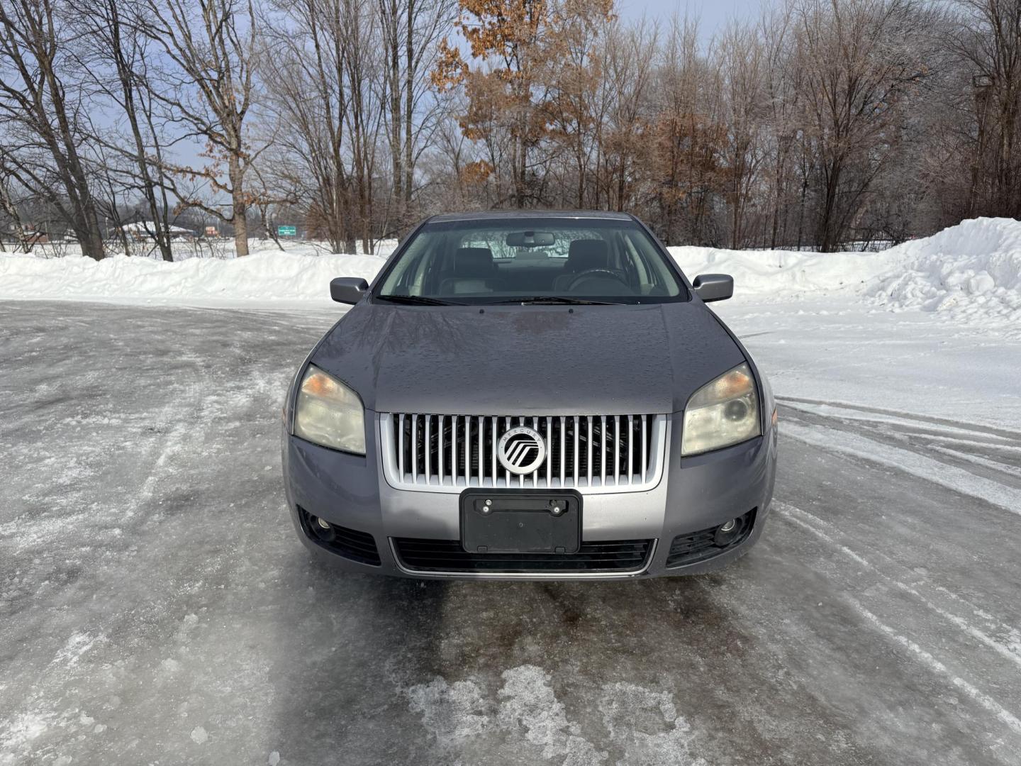 2007 Gray Mercury Milan V6 Premier (3MEHM08187R) with an 3.0L V6 DOHC 24V engine, 6-Speed Automatic Overdrive transmission, located at 17255 hwy 65 NE, Ham Lake, MN, 55304, 0.000000, 0.000000 - Photo#7