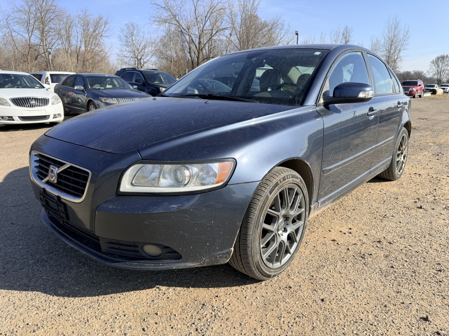 2010 Blue Volvo S40 2.4i (YV1382MS6A2) with an 2.4L L5 DOHC 20V engine, located at 17255 hwy 65 NE, Ham Lake, MN, 55304, 0.000000, 0.000000 - Photo#0