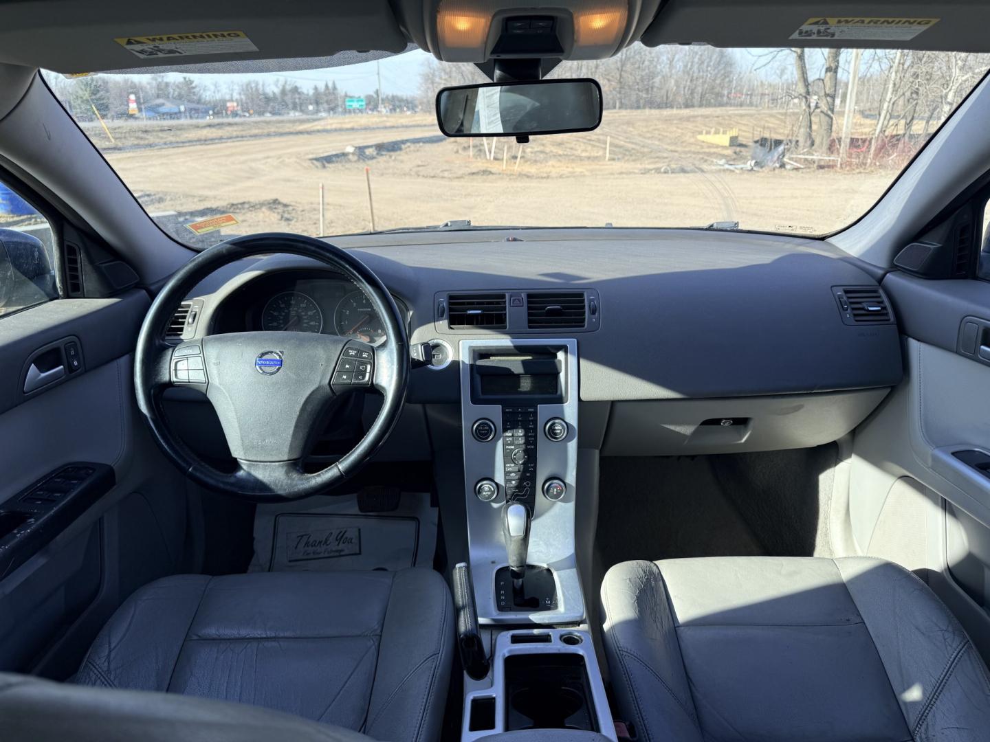 2010 Blue Volvo S40 2.4i (YV1382MS6A2) with an 2.4L L5 DOHC 20V engine, located at 17255 hwy 65 NE, Ham Lake, MN, 55304, 0.000000, 0.000000 - Photo#16