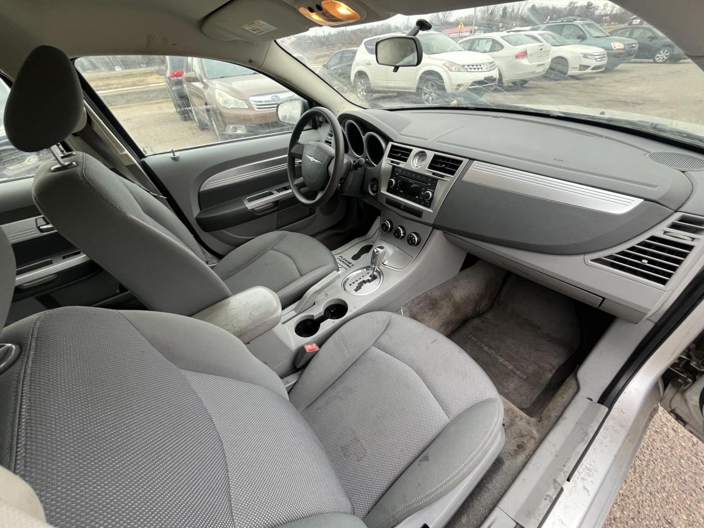 2007 silver Chrysler Sebring Touring (1C3LC56R57N) with an 2.7L V6 DOHC 24V FFV engine, 4-Speed Automatic Overdrive transmission, located at 17255 hwy 65 NE, Ham Lake, MN, 55304, 0.000000, 0.000000 - Photo#13