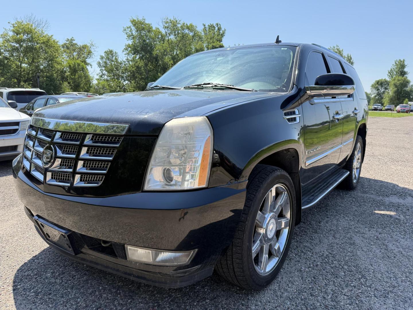 2008 Black Cadillac Escalade AWD (1GYFK638X8R) with an 6.2L V8 OHV 16V engine, 6-Speed Automatic Overdrive transmission, located at 17255 hwy 65 NE, Ham Lake, MN, 55304, 0.000000, 0.000000 - Photo#0