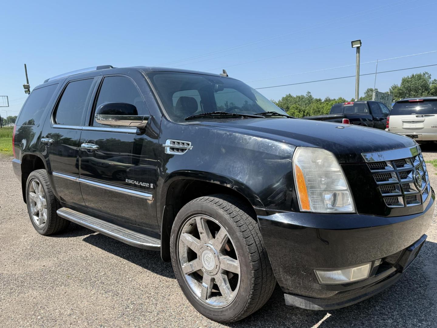 2008 Black Cadillac Escalade AWD (1GYFK638X8R) with an 6.2L V8 OHV 16V engine, 6-Speed Automatic Overdrive transmission, located at 17255 hwy 65 NE, Ham Lake, MN, 55304, 0.000000, 0.000000 - Photo#6