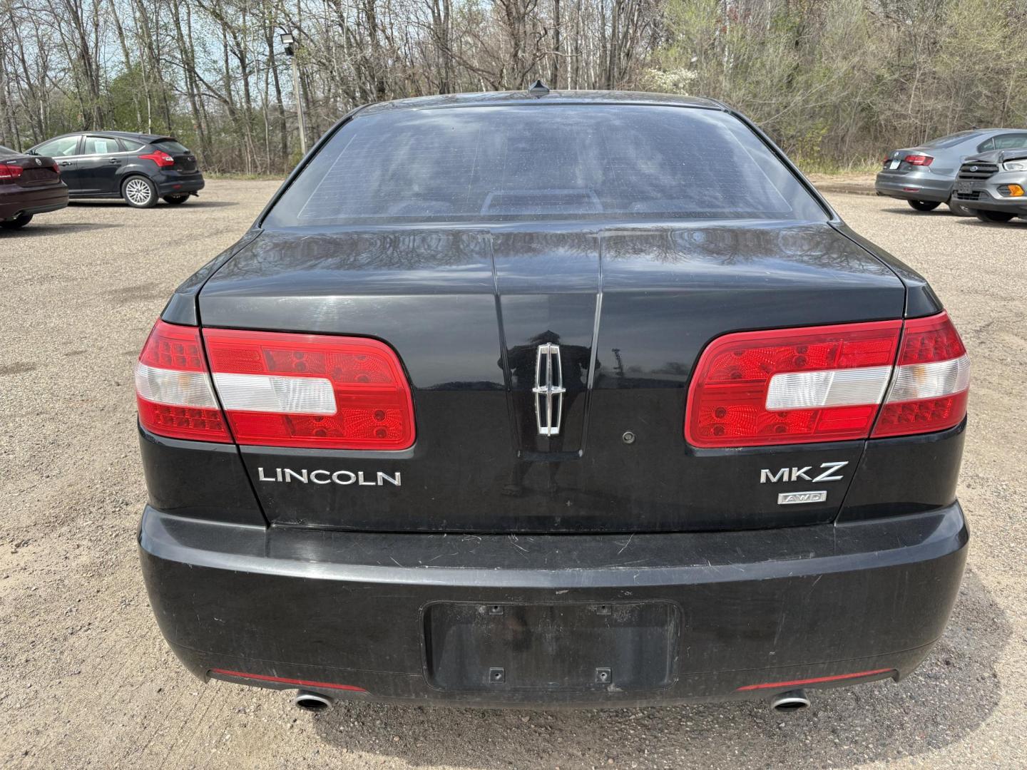2007 Black Lincoln MKZ AWD (3LNHM28T47R) with an 3.5L V6 DOHC 24V engine, 6-Speed Automatic Overdrive transmission, located at 17255 hwy 65 NE, Ham Lake, MN, 55304, 0.000000, 0.000000 - Photo#3