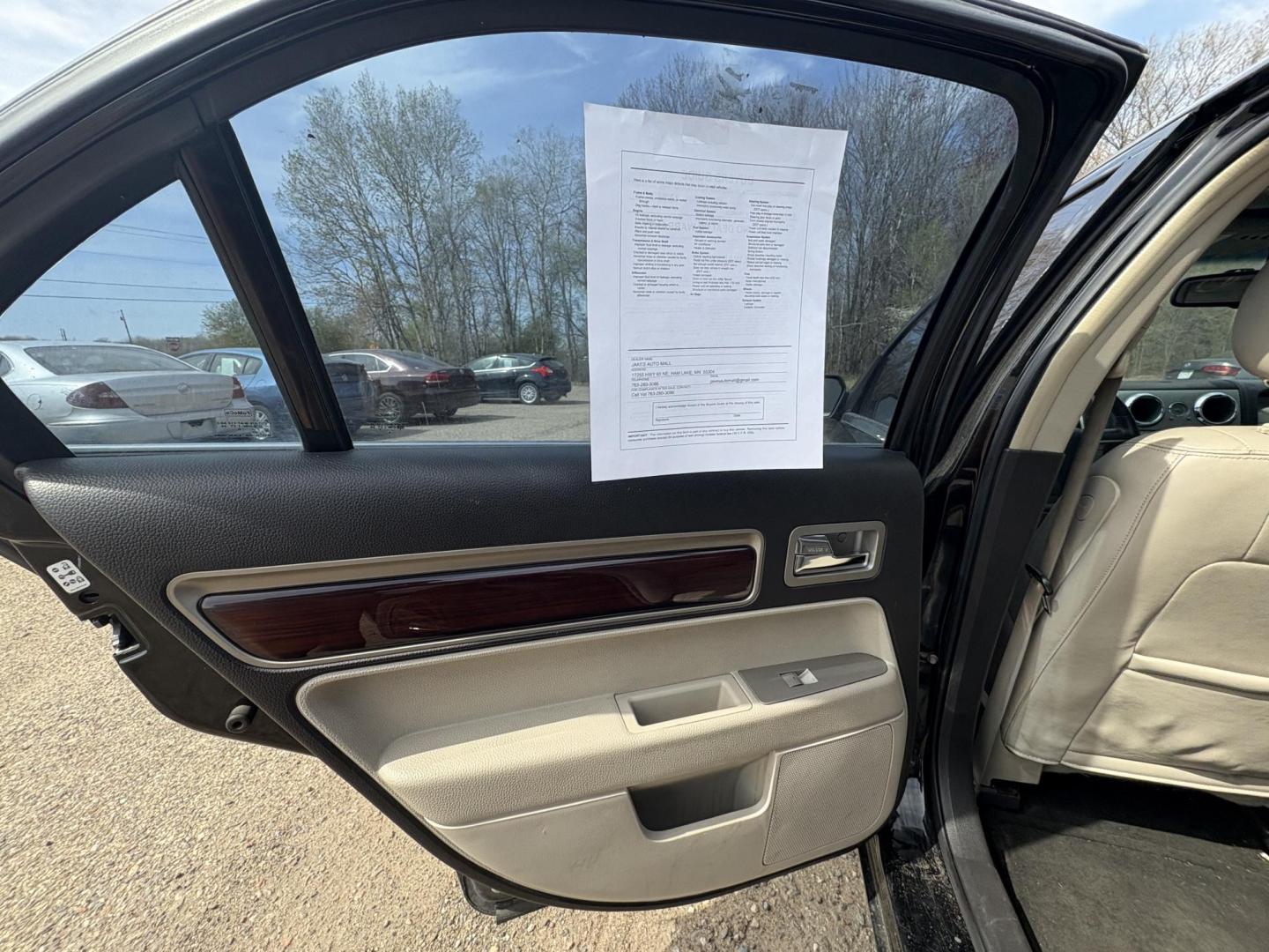 2007 Black Lincoln MKZ AWD (3LNHM28T47R) with an 3.5L V6 DOHC 24V engine, 6-Speed Automatic Overdrive transmission, located at 17255 hwy 65 NE, Ham Lake, MN, 55304, 0.000000, 0.000000 - Photo#10