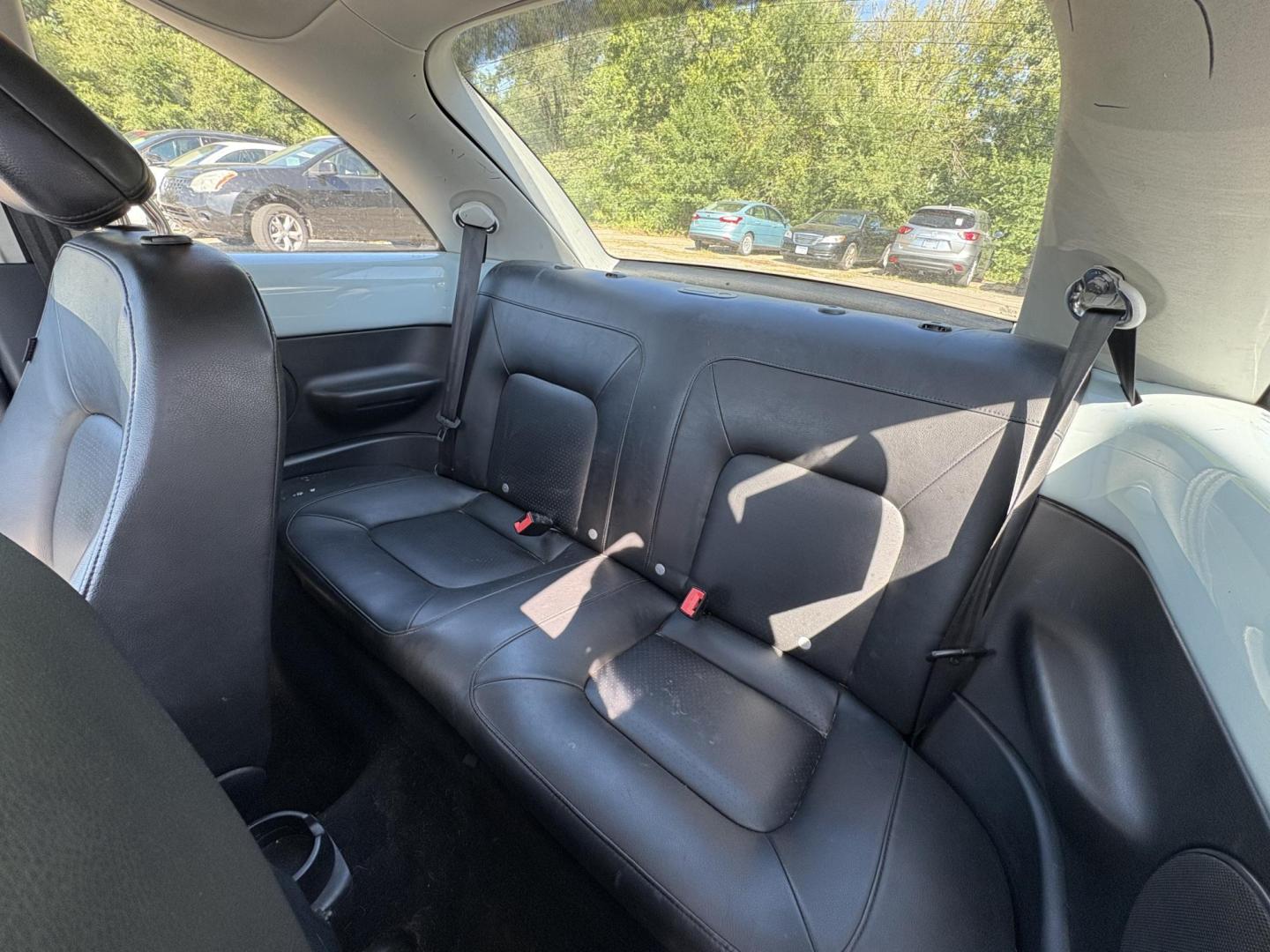 2010 Blue Volkswagen New Beetle 2.5L PZEV (3VWRG3AG9AM) with an 2.5L L5 DOHC 20V engine, located at 17255 hwy 65 NE, Ham Lake, MN, 55304, 0.000000, 0.000000 - Photo#10