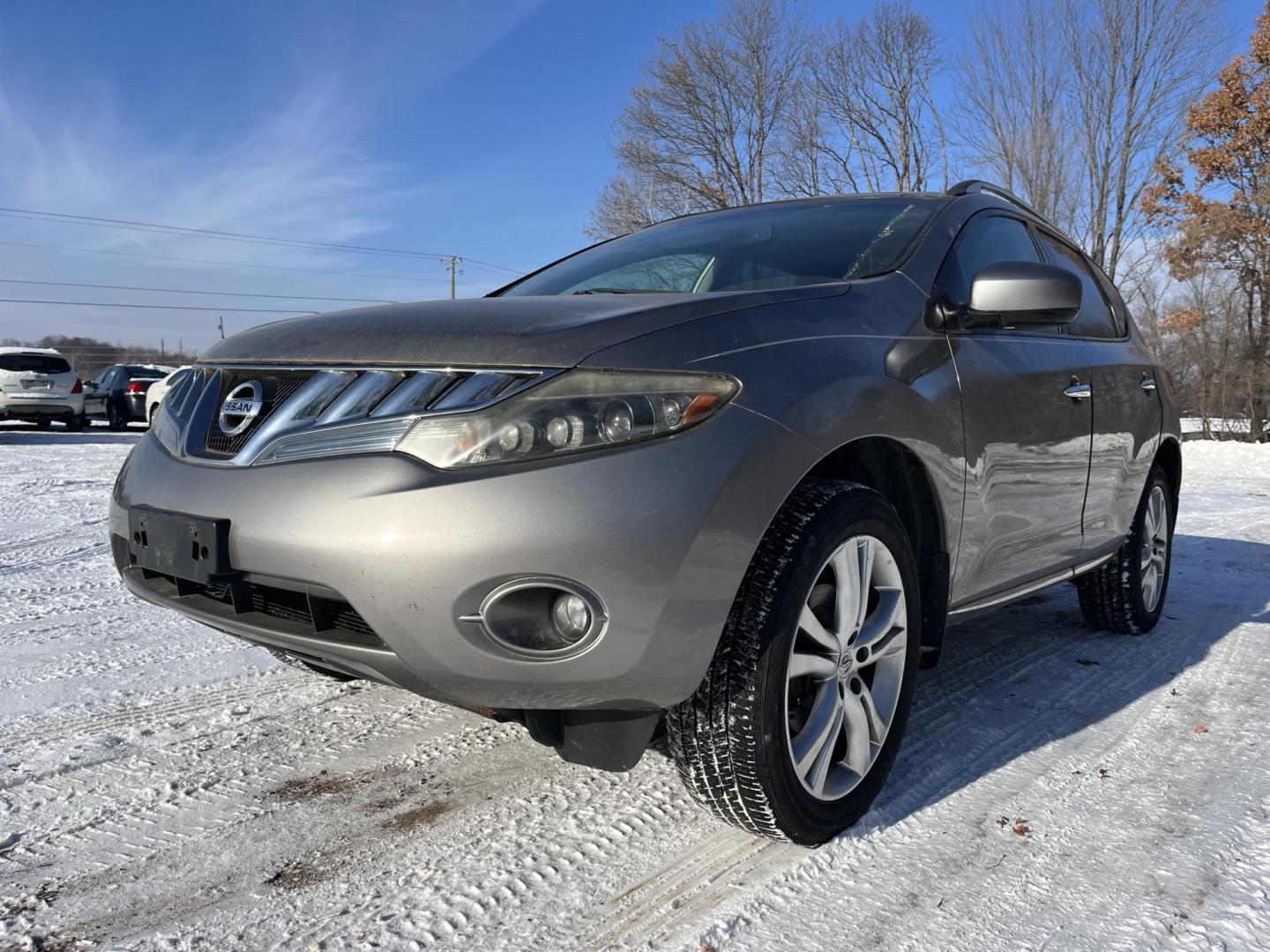 2009 gray Nissan Murano LE AWD (JN8AZ18W49W) with an 3.5L V6 DOHC 24V engine, Automatic CVT Overdrive transmission, located at 17255 hwy 65 NE, Ham Lake, MN, 55304, 0.000000, 0.000000 - Photo#0
