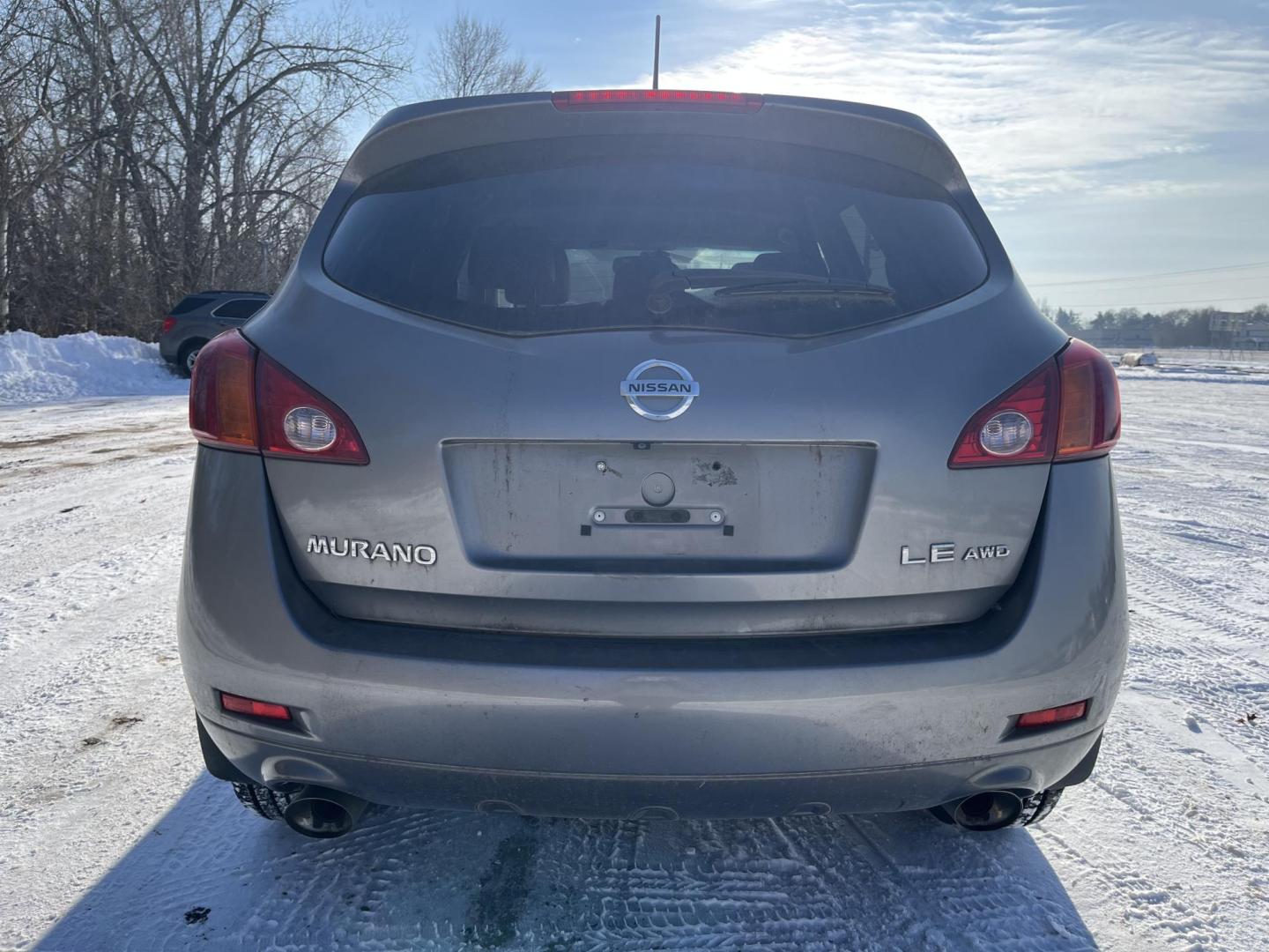 2009 gray Nissan Murano LE AWD (JN8AZ18W49W) with an 3.5L V6 DOHC 24V engine, Automatic CVT Overdrive transmission, located at 17255 hwy 65 NE, Ham Lake, MN, 55304, 0.000000, 0.000000 - Photo#3
