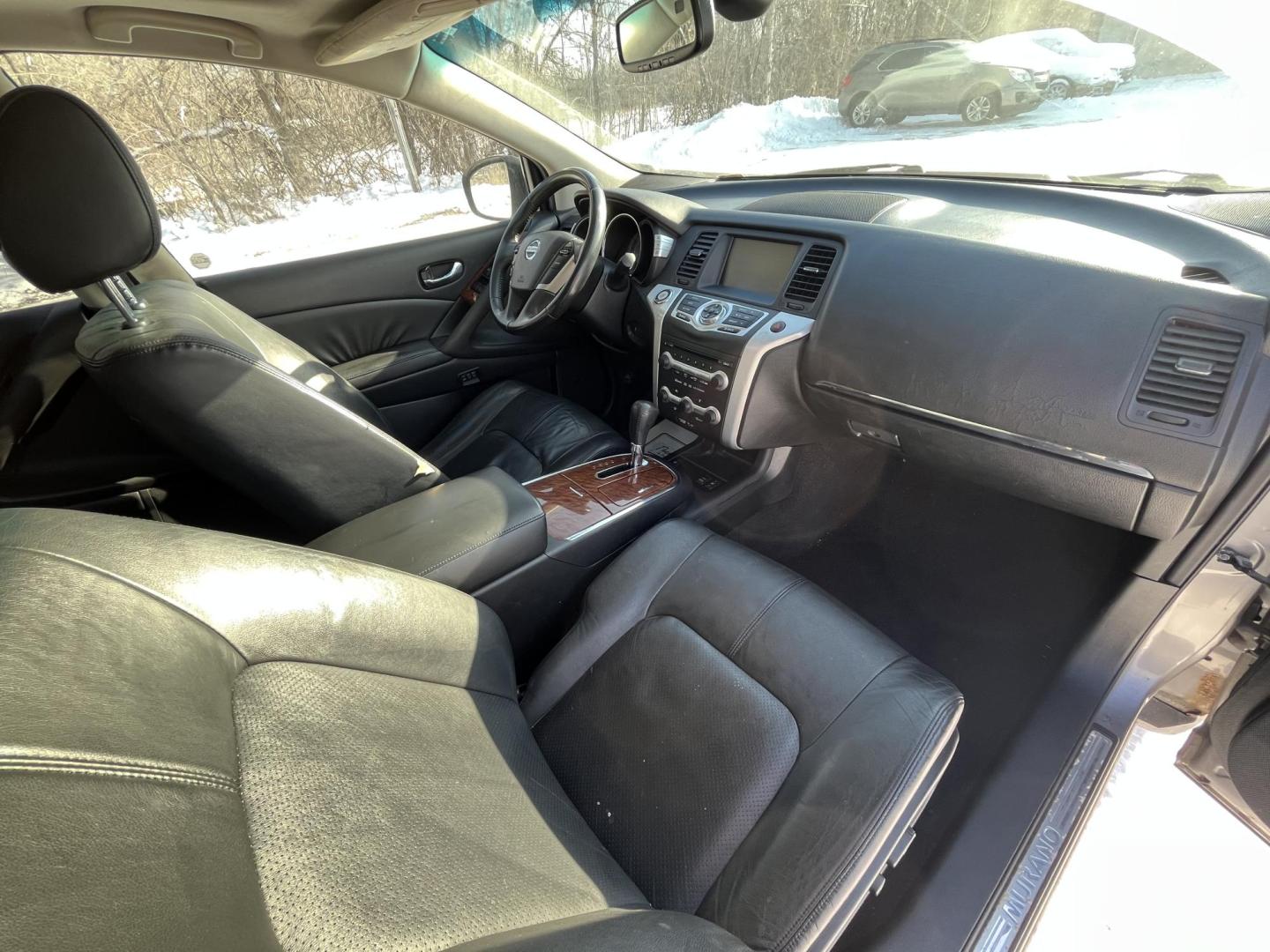 2009 gray Nissan Murano LE AWD (JN8AZ18W49W) with an 3.5L V6 DOHC 24V engine, Automatic CVT Overdrive transmission, located at 17255 hwy 65 NE, Ham Lake, MN, 55304, 0.000000, 0.000000 - Photo#13