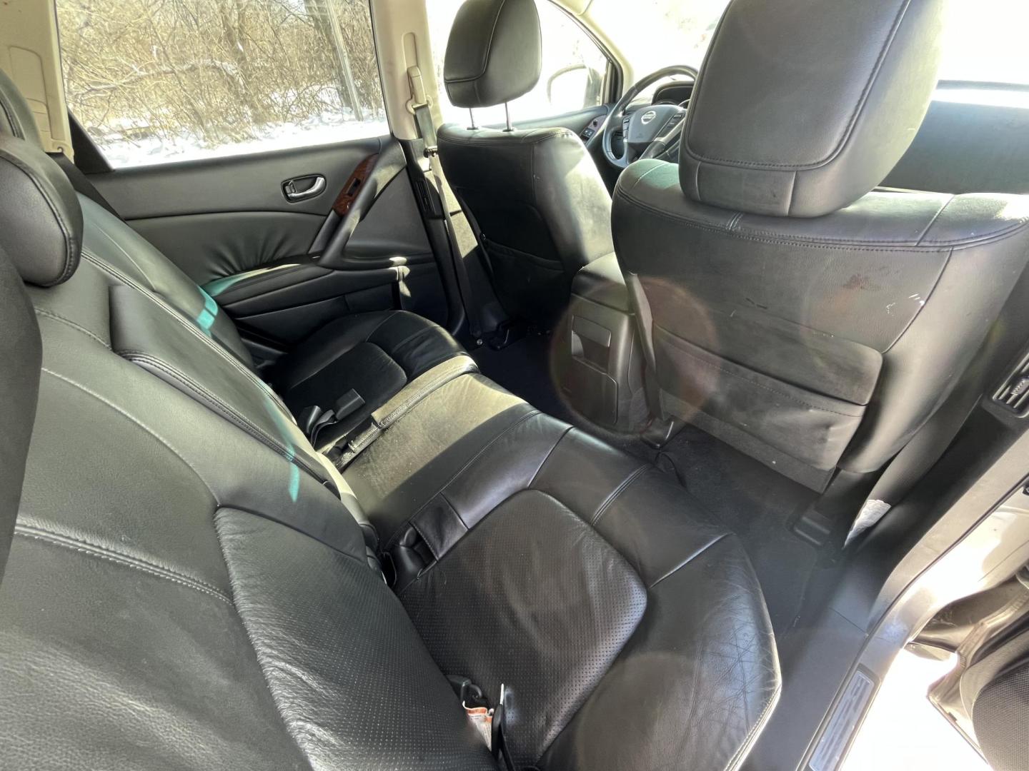 2009 gray Nissan Murano LE AWD (JN8AZ18W49W) with an 3.5L V6 DOHC 24V engine, Automatic CVT Overdrive transmission, located at 17255 hwy 65 NE, Ham Lake, MN, 55304, 0.000000, 0.000000 - Photo#15