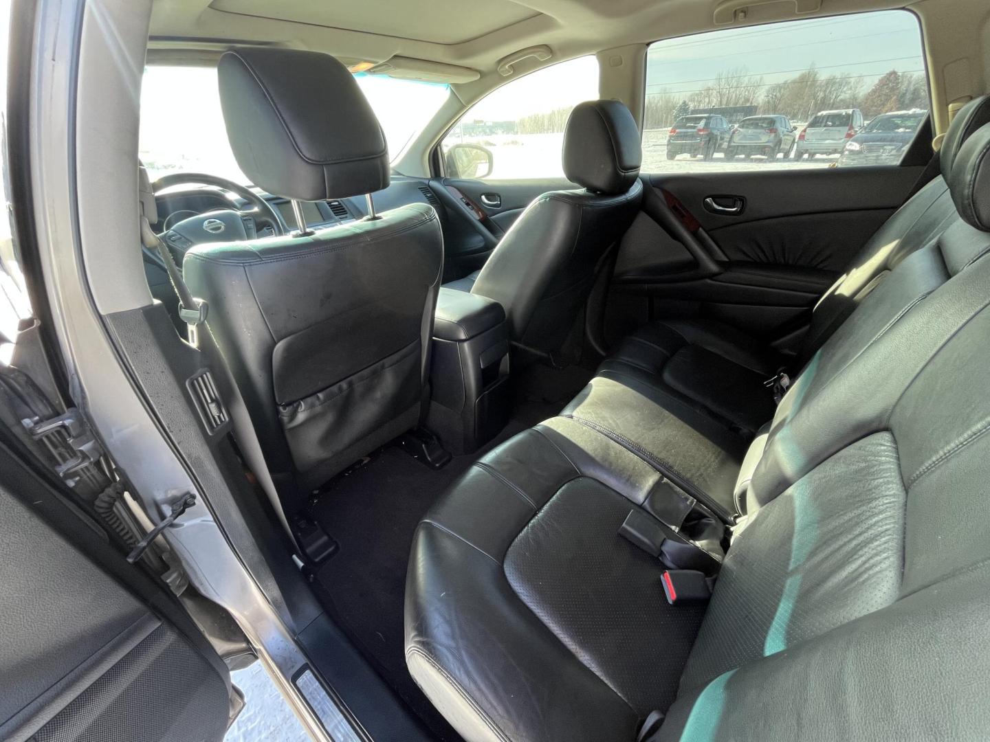 2009 gray Nissan Murano LE AWD (JN8AZ18W49W) with an 3.5L V6 DOHC 24V engine, Automatic CVT Overdrive transmission, located at 17255 hwy 65 NE, Ham Lake, MN, 55304, 0.000000, 0.000000 - Photo#11