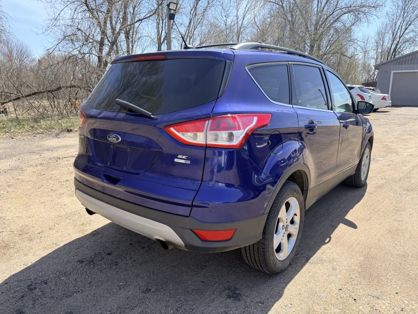 2013 Ford Escape SE 4WD (1FMCU9G92DU) with an 2.0L L4 DOHC 16V engine, 6-Speed Automatic transmission, located at 17255 hwy 65 NE, Ham Lake, MN, 55304, 0.000000, 0.000000 - Photo#4