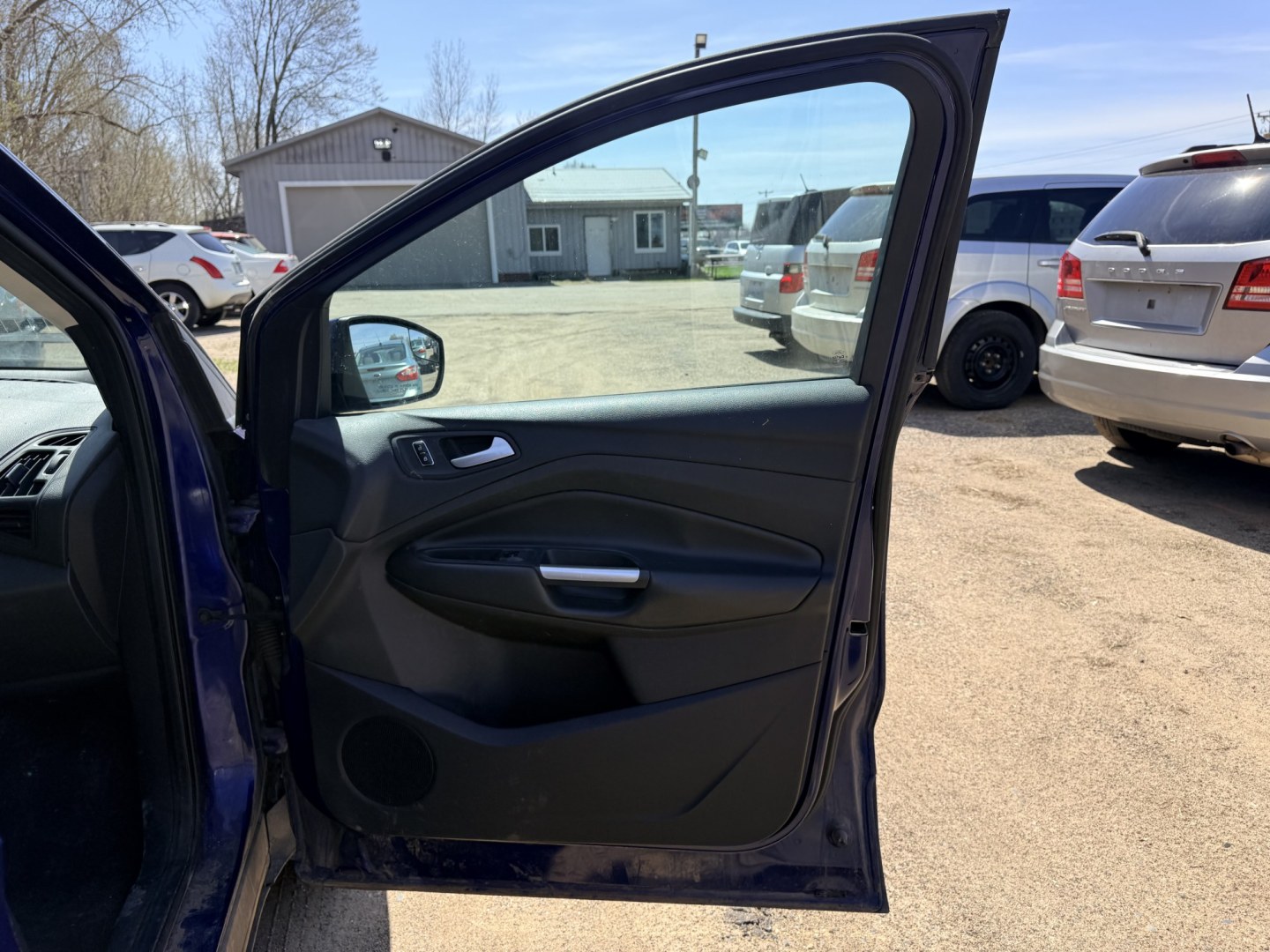 2013 Ford Escape SE 4WD (1FMCU9G92DU) with an 2.0L L4 DOHC 16V engine, 6-Speed Automatic transmission, located at 17255 hwy 65 NE, Ham Lake, MN, 55304, 0.000000, 0.000000 - Photo#14