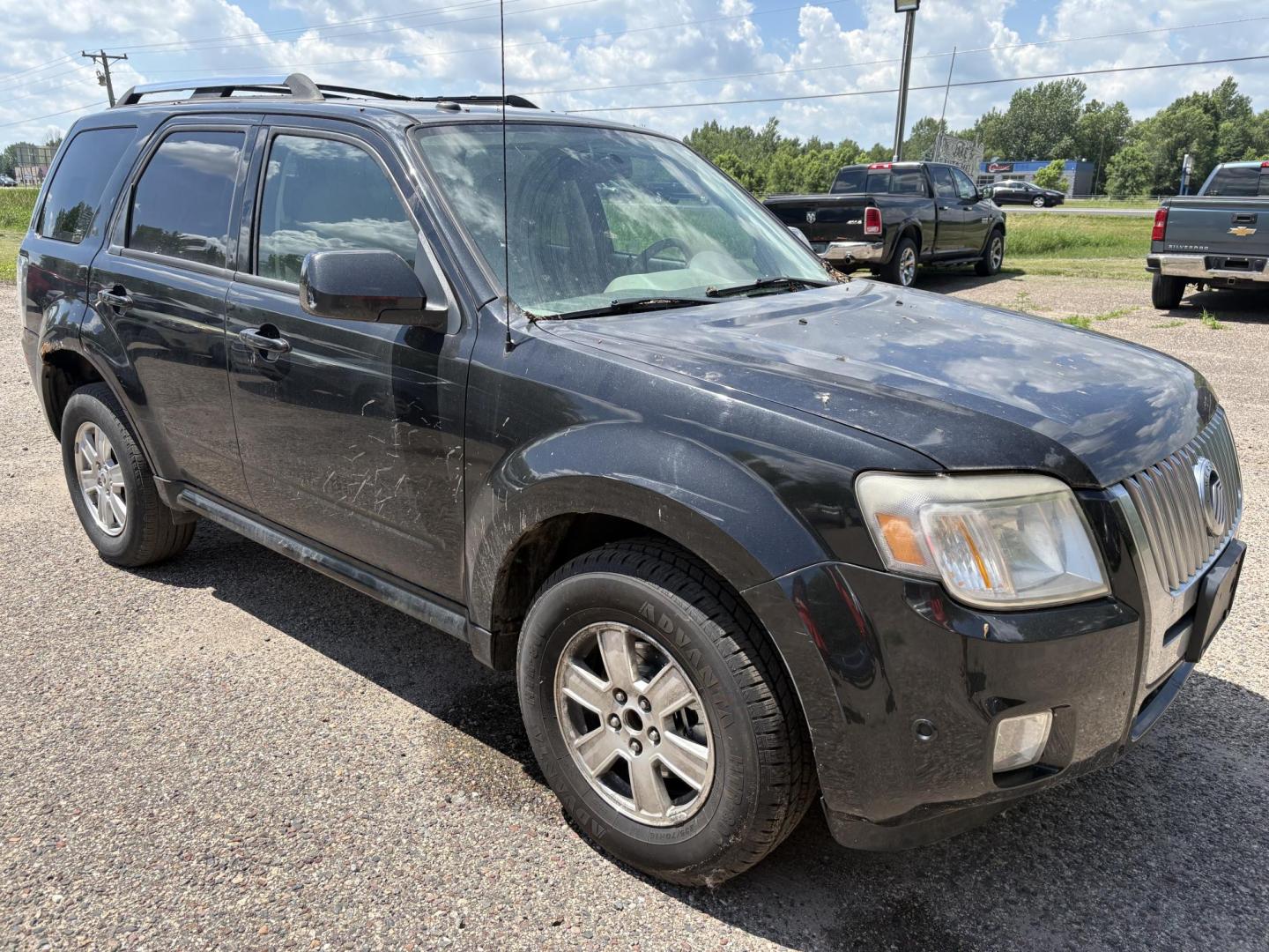 2011 Mercury Mariner Premier V6 2WD (4M2CN8HG6BK) , 6-Speed Automatic transmission, located at 17255 hwy 65 NE, Ham Lake, MN, 55304, 0.000000, 0.000000 - Photo#6