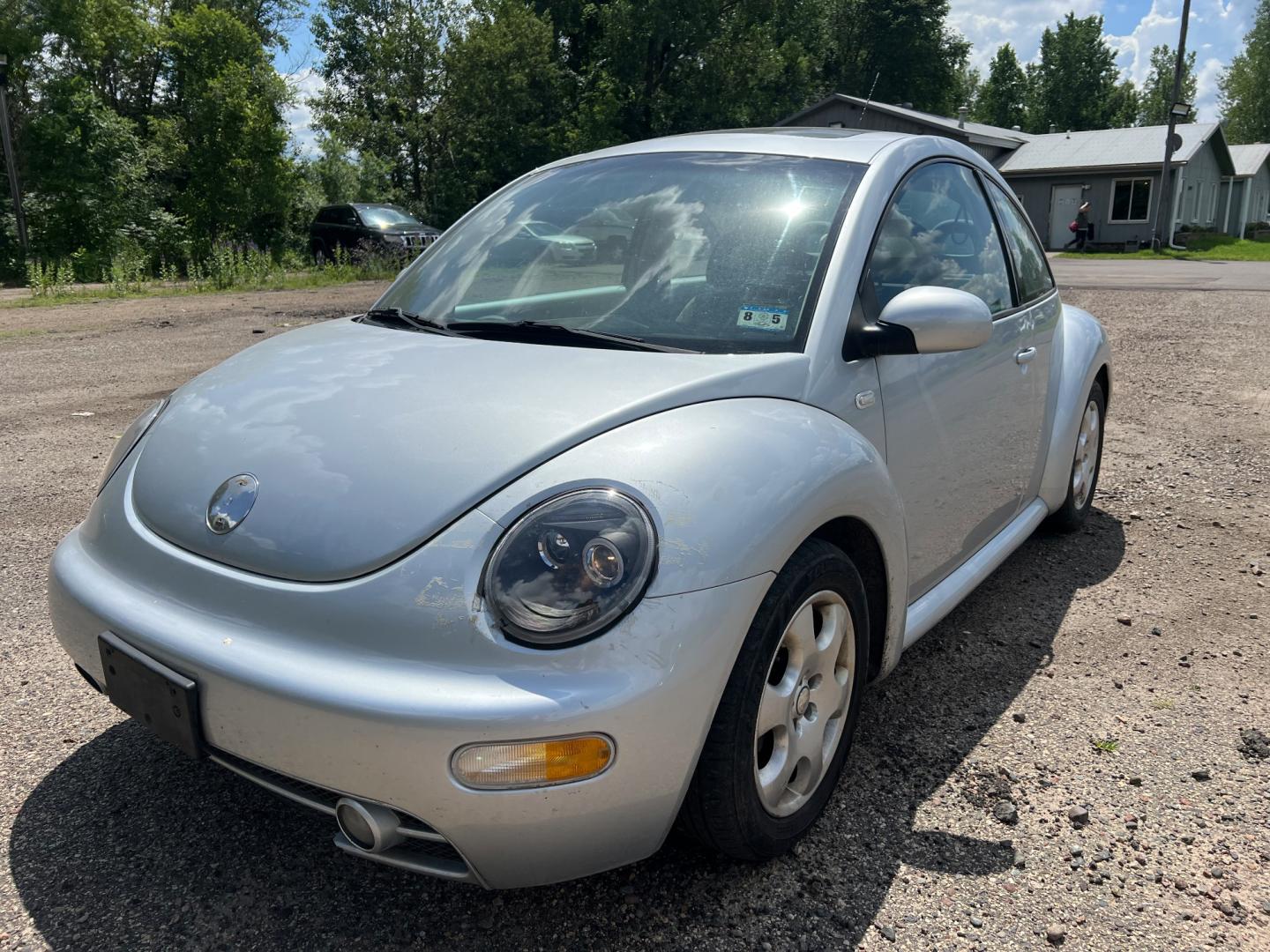 2002 Volkswagen New Beetle GLS 2.0 (3VWCB21C82M) with an 2.0L L4 SOHC 8V engine, located at 17255 hwy 65 NE, Ham Lake, MN, 55304, 0.000000, 0.000000 - Photo#0