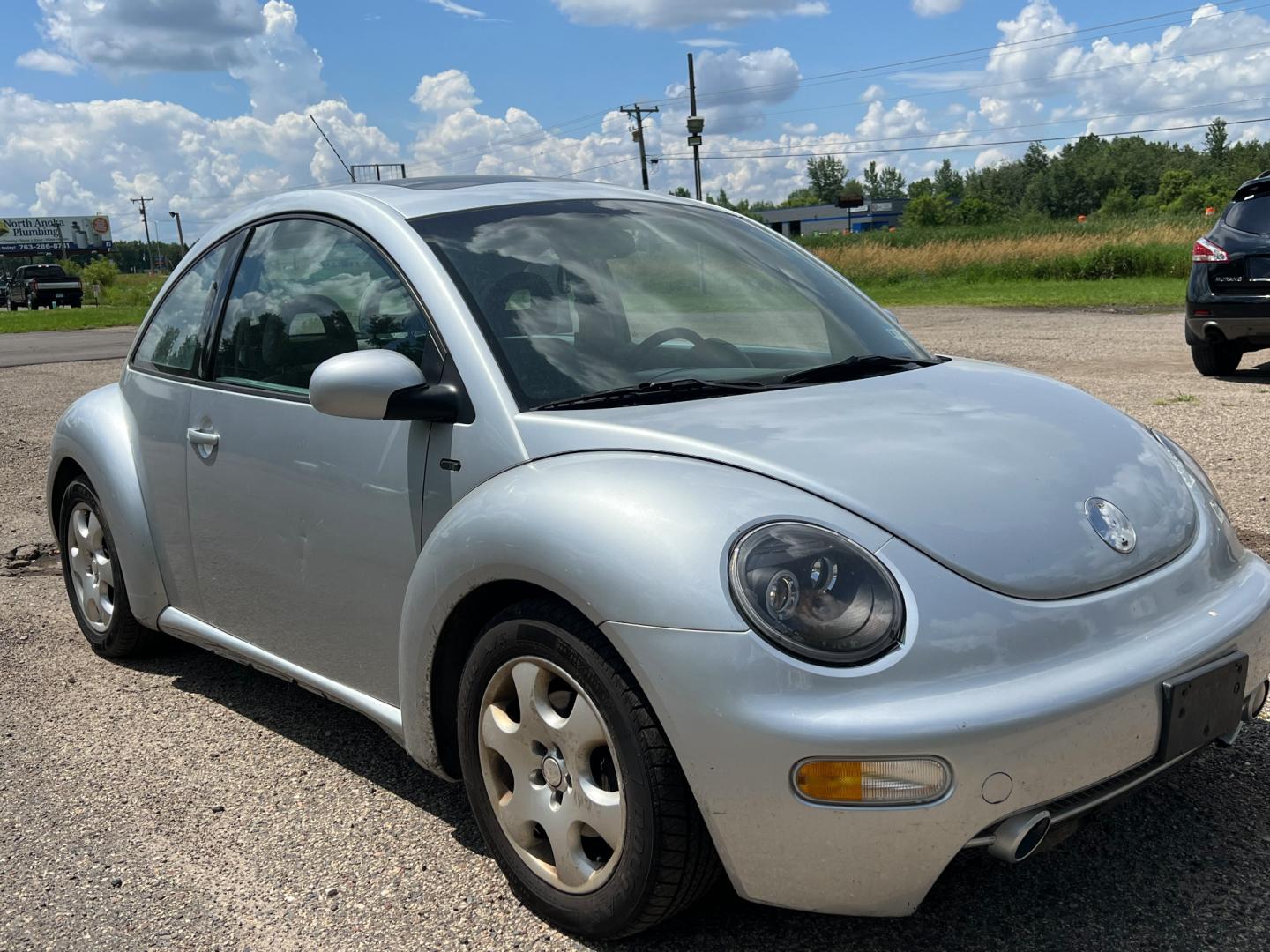 2002 Volkswagen New Beetle GLS 2.0 (3VWCB21C82M) with an 2.0L L4 SOHC 8V engine, located at 17255 hwy 65 NE, Ham Lake, MN, 55304, 0.000000, 0.000000 - Photo#6