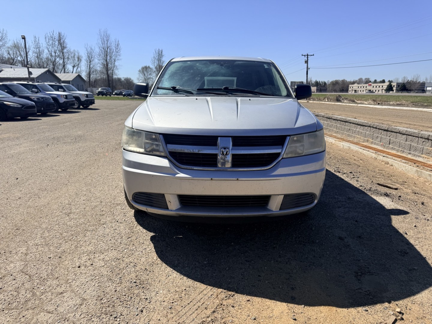 2009 Dodge Journey SE (3D4GG47B69T) with an 2.4L L4 DOHC 16V engine, 4-Speed Automatic Overdrive transmission, located at 17255 hwy 65 NE, Ham Lake, MN, 55304, 0.000000, 0.000000 - Photo#7