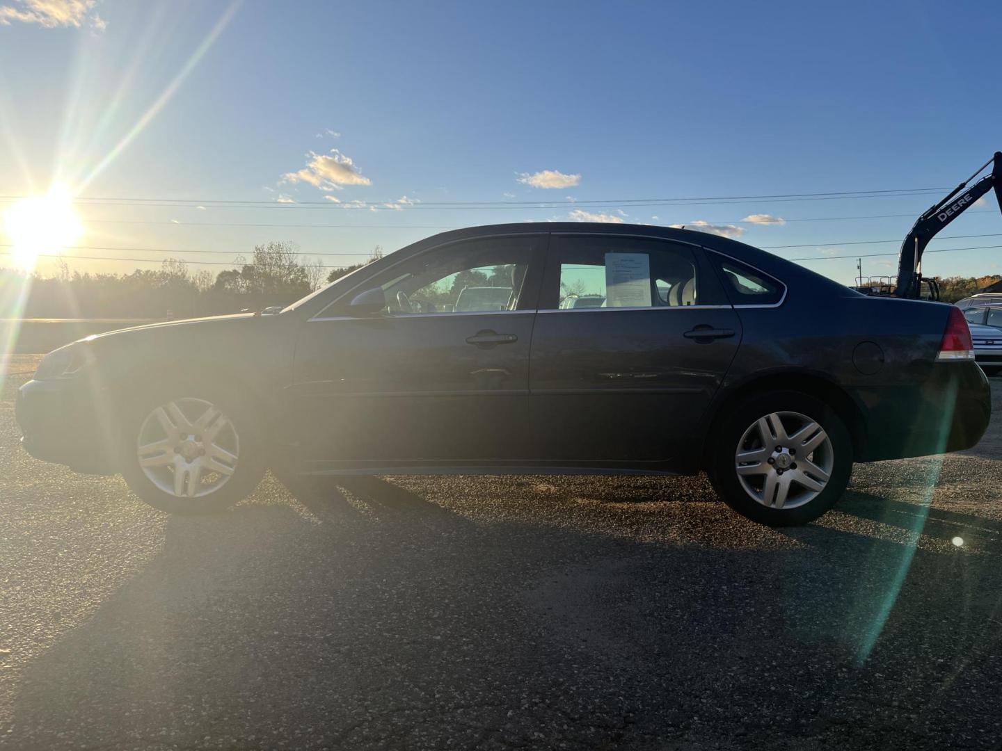 2011 Chevrolet Impala LT (2G1WB5EK5B1) with an 3.5L V6 OHV 12V FFV engine, 4-Speed Automatic transmission, located at 17255 hwy 65 NE, Ham Lake, MN, 55304, 0.000000, 0.000000 - Photo#1