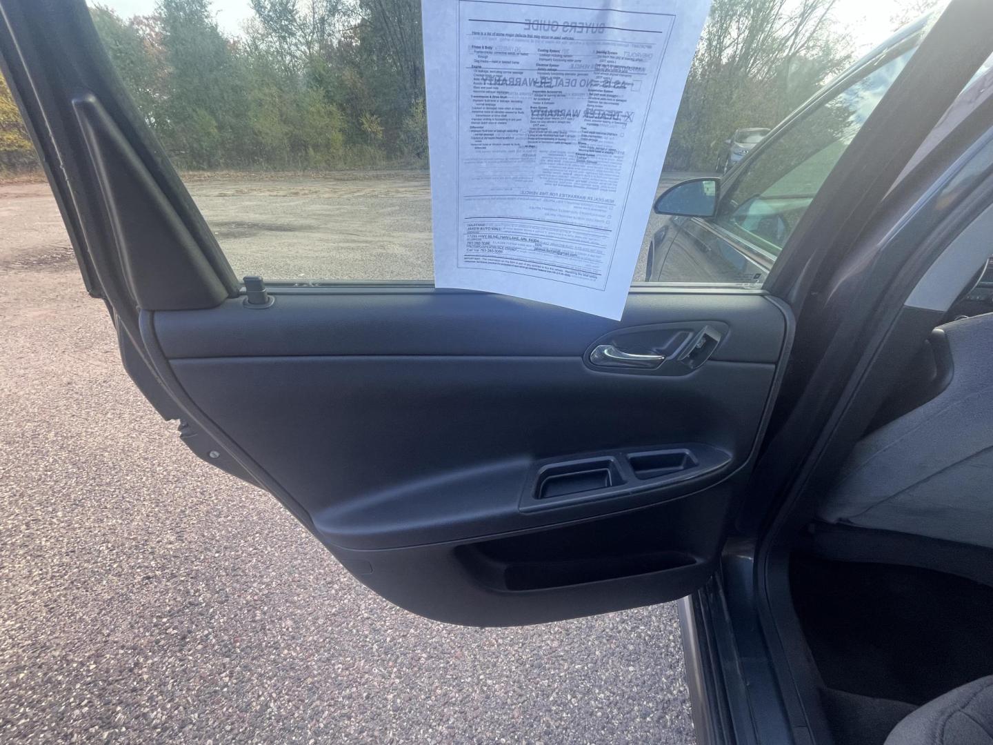 2011 Chevrolet Impala LT (2G1WB5EK5B1) with an 3.5L V6 OHV 12V FFV engine, 4-Speed Automatic transmission, located at 17255 hwy 65 NE, Ham Lake, MN, 55304, 0.000000, 0.000000 - Photo#10