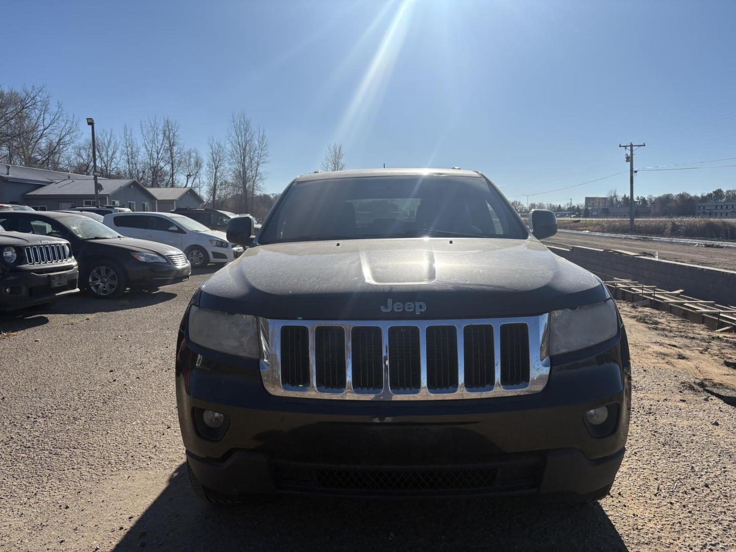 2011 Jeep Grand Cherokee Laredo 4WD (1J4RR4GG3BC) with an 3.6L V6 DOHC 24V engine, 5-Speed Automatic transmission, located at 17255 hwy 65 NE, Ham Lake, MN, 55304, 0.000000, 0.000000 - Photo#7
