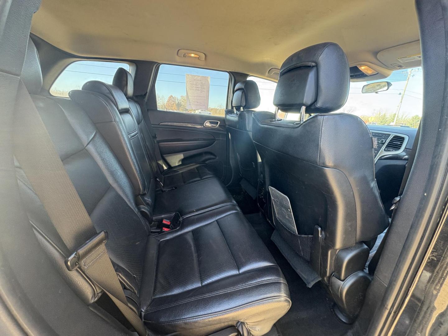 2011 Jeep Grand Cherokee Laredo 4WD (1J4RR4GG3BC) with an 3.6L V6 DOHC 24V engine, 5-Speed Automatic transmission, located at 17255 hwy 65 NE, Ham Lake, MN, 55304, 0.000000, 0.000000 - Photo#13