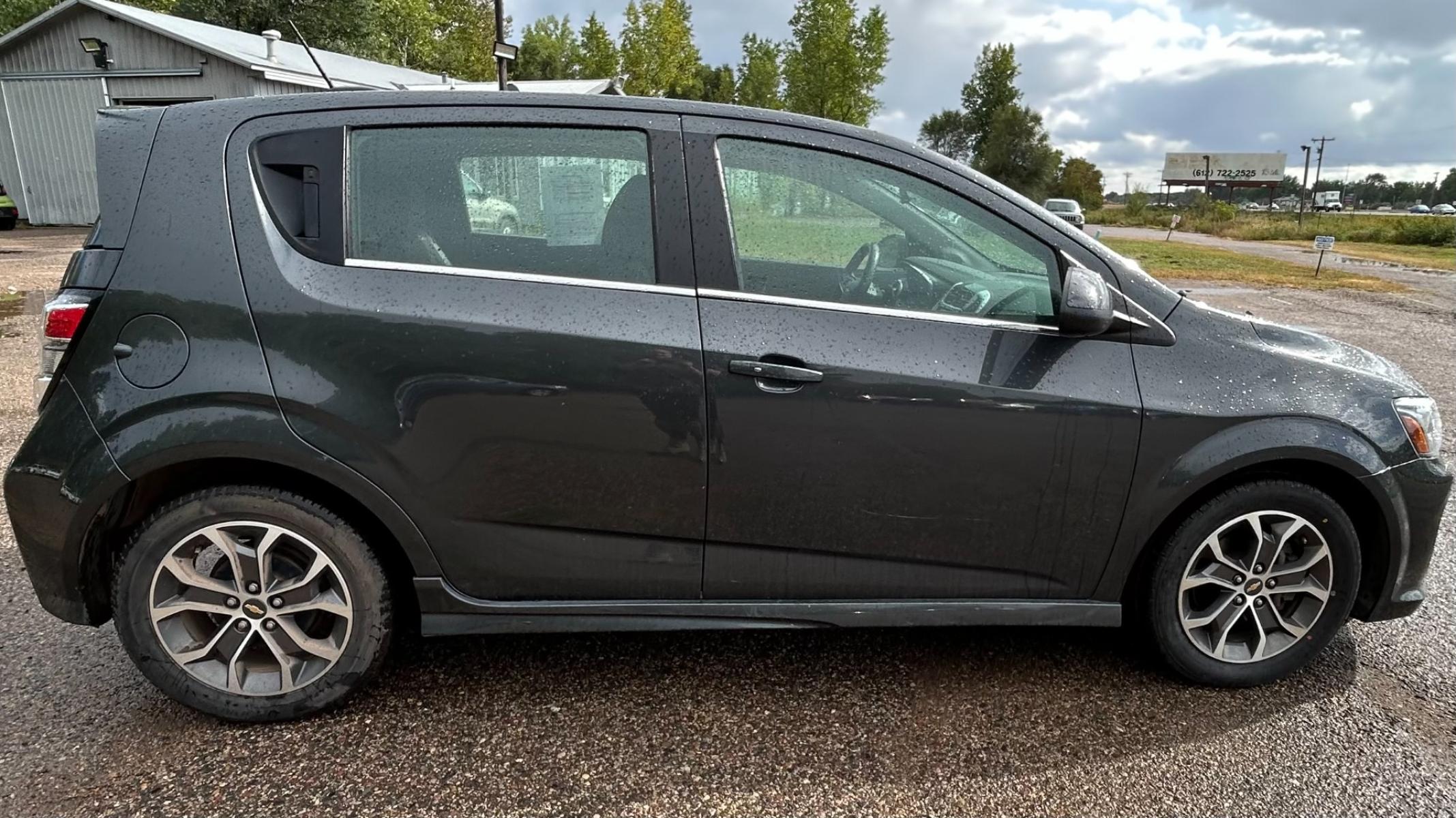2017 Chevrolet Sonic (1G1JD6SBXH4) with an 1.4L L4 DOHC 24V TURBO engine, Automatic transmission, located at 17255 hwy 65 NE, Ham Lake, MN, 55304, 0.000000, 0.000000 - Photo #3