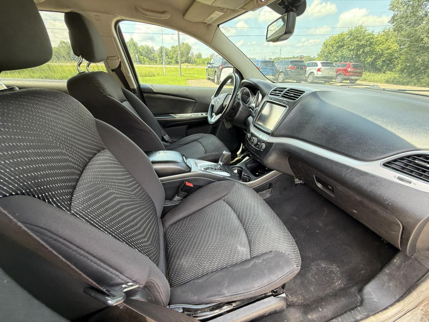 2014 Dodge Journey SXT (3C4PDCBG7ET) with an 3.6L V6 DOHC 24V engine, 6-Speed Automatic transmission, located at 17255 hwy 65 NE, Ham Lake, MN, 55304, 0.000000, 0.000000 - Photo#16