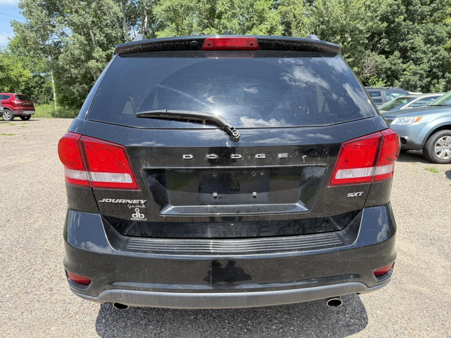 2014 Dodge Journey SXT (3C4PDCBG7ET) with an 3.6L V6 DOHC 24V engine, 6-Speed Automatic transmission, located at 17255 hwy 65 NE, Ham Lake, MN, 55304, 0.000000, 0.000000 - Photo#3