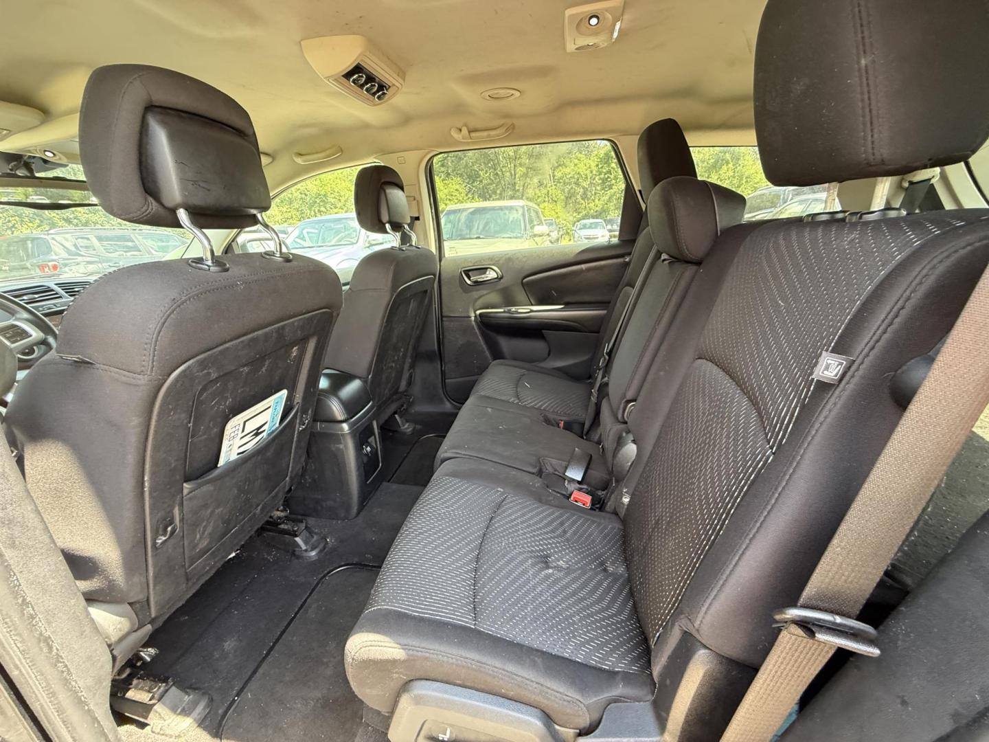 2014 Dodge Journey SXT (3C4PDCBG7ET) with an 3.6L V6 DOHC 24V engine, 6-Speed Automatic transmission, located at 17255 hwy 65 NE, Ham Lake, MN, 55304, 0.000000, 0.000000 - Photo#11