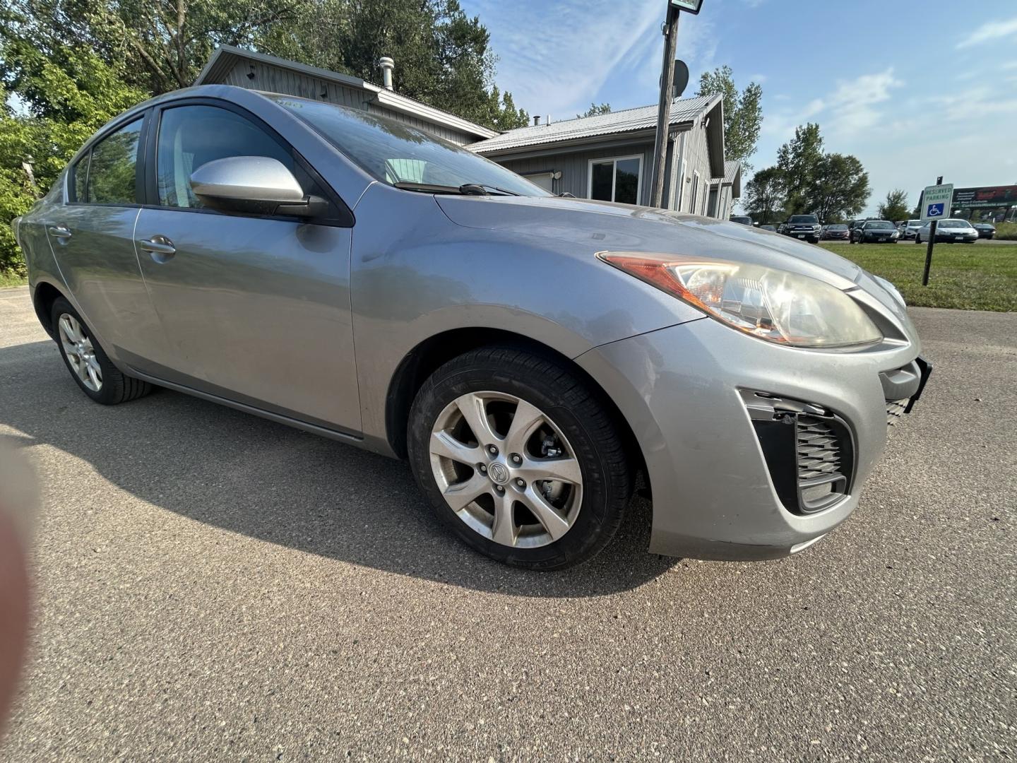 2011 Mazda MAZDA3 i Touring 4-Door (JM1BL1VF6B1) with an 2.0L L4 DOHC 16V engine, located at 17255 hwy 65 NE, Ham Lake, MN, 55304, 0.000000, 0.000000- Photo#1