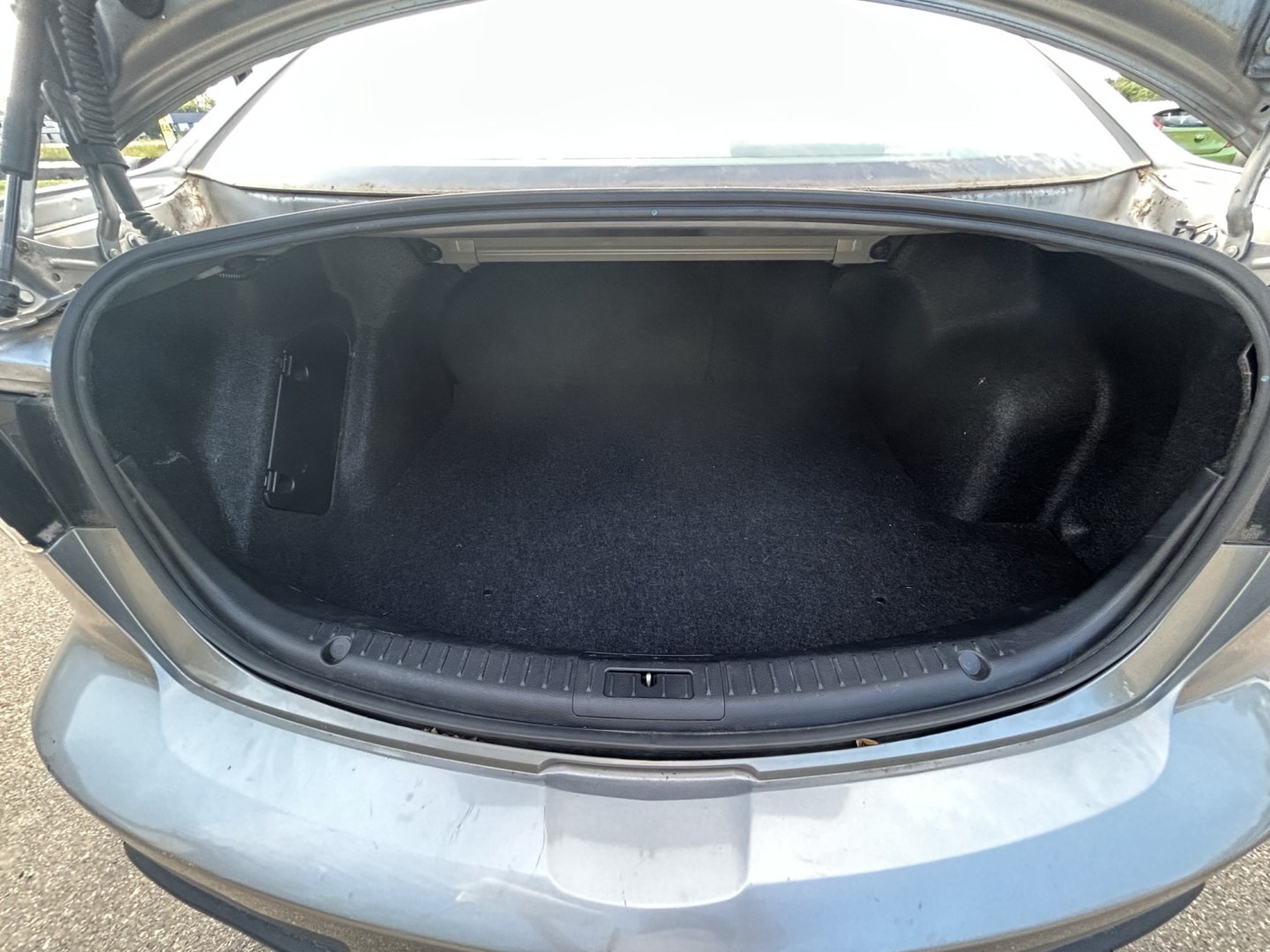 2011 Mazda MAZDA3 i Touring 4-Door (JM1BL1VF6B1) with an 2.0L L4 DOHC 16V engine, located at 17255 hwy 65 NE, Ham Lake, MN, 55304, 0.000000, 0.000000- Photo#19
