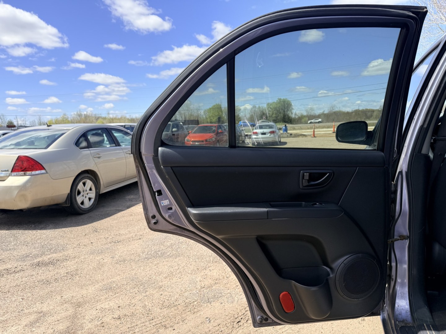 2009 Kia Sorento (KNDJD735495) , located at 17255 hwy 65 NE, Ham Lake, MN, 55304, 0.000000, 0.000000 - Photo#10