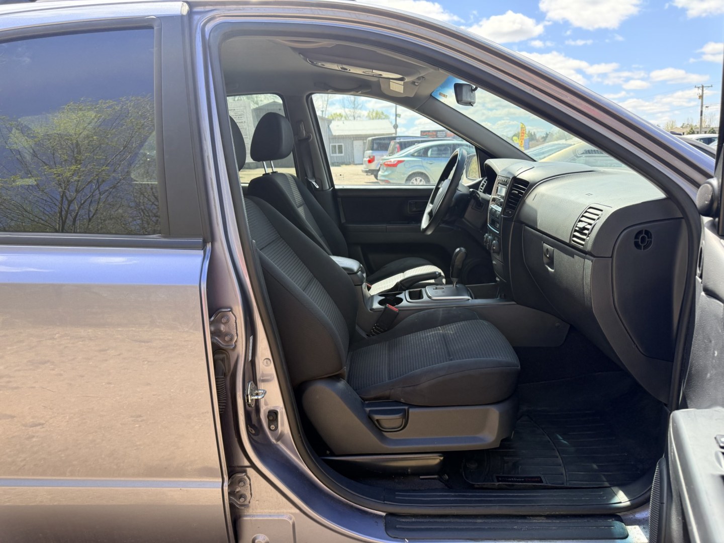 2009 Kia Sorento (KNDJD735495) , located at 17255 hwy 65 NE, Ham Lake, MN, 55304, 0.000000, 0.000000 - Photo#15