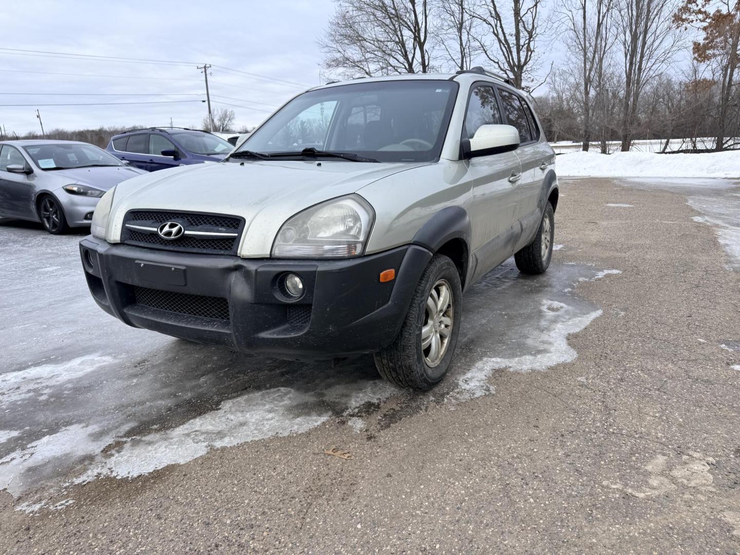 2008 Hyundai Tucson (KM8JN72D68U) , located at 17255 hwy 65 NE, Ham Lake, MN, 55304, 0.000000, 0.000000 - Photo#0
