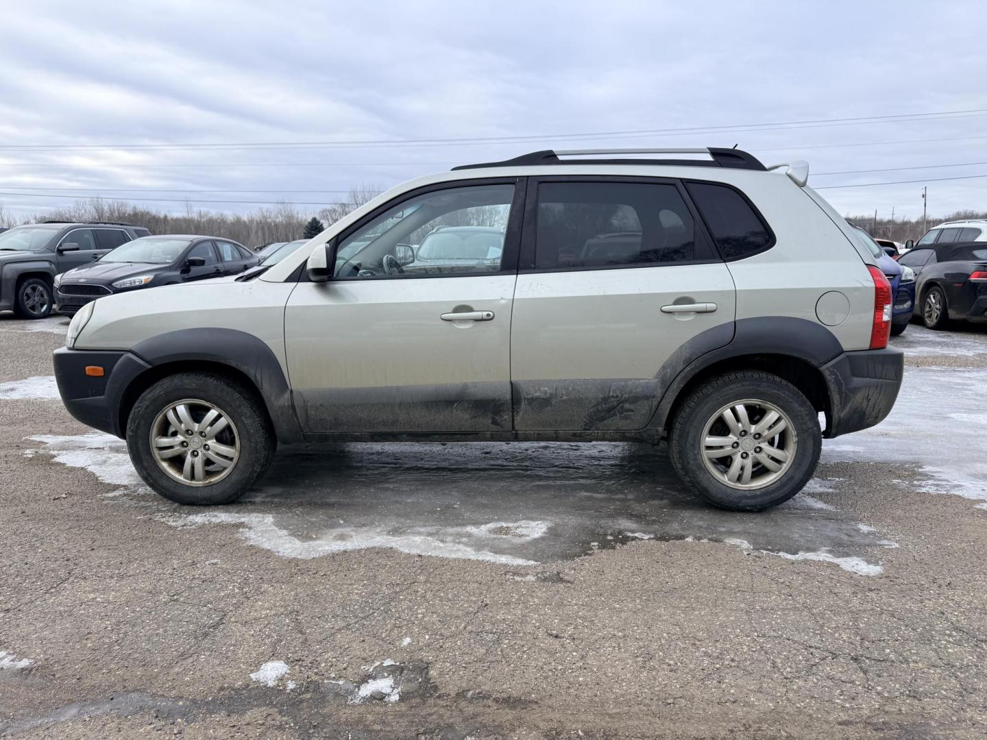 2008 Hyundai Tucson (KM8JN72D68U) , located at 17255 hwy 65 NE, Ham Lake, MN, 55304, 0.000000, 0.000000 - Photo#1