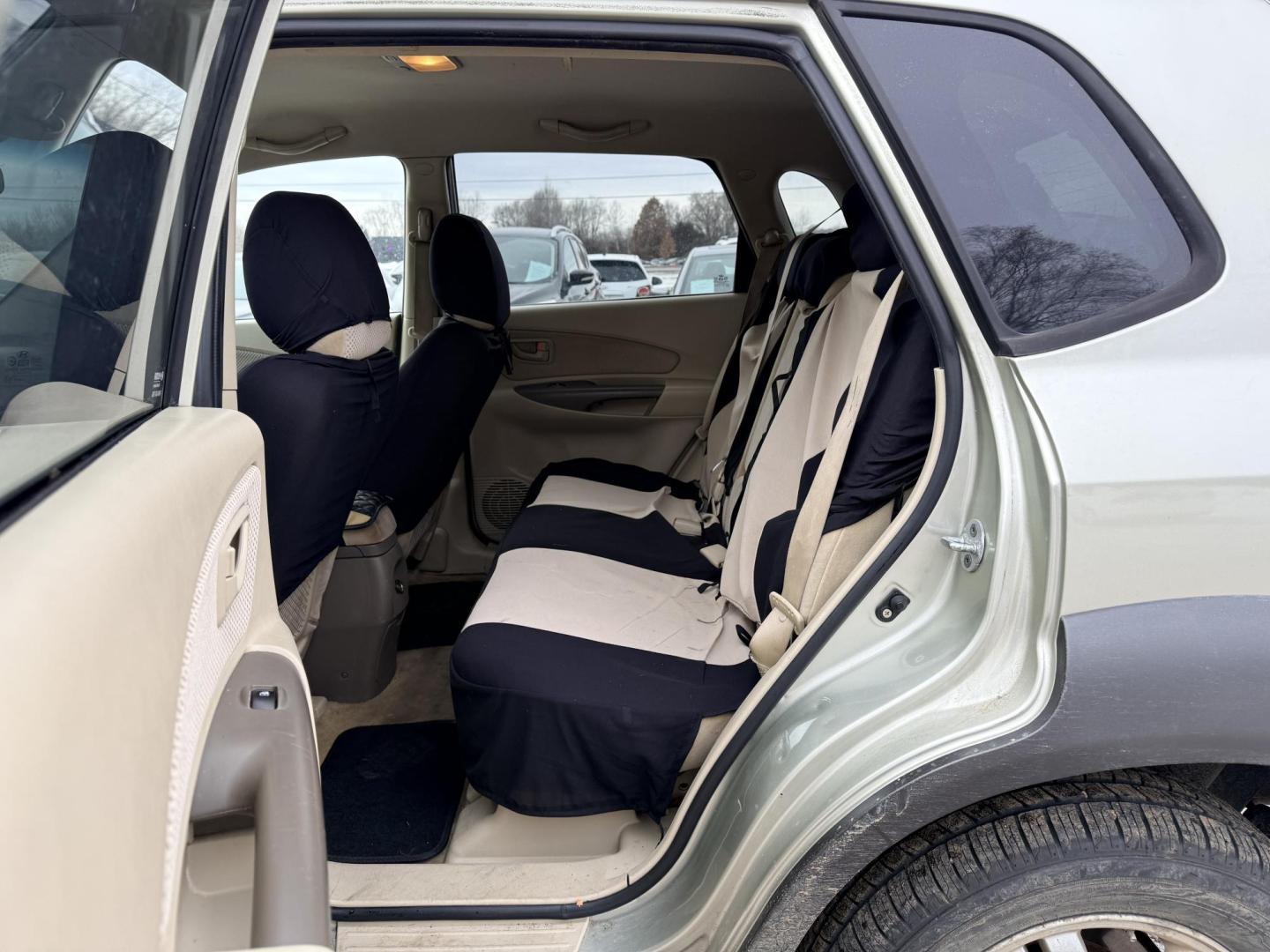 2008 Hyundai Tucson (KM8JN72D68U) , located at 17255 hwy 65 NE, Ham Lake, MN, 55304, 0.000000, 0.000000 - Photo#11