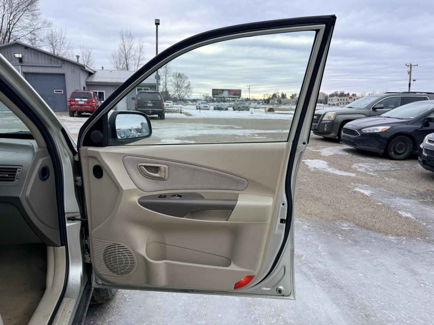 2008 Hyundai Tucson (KM8JN72D68U) , located at 17255 hwy 65 NE, Ham Lake, MN, 55304, 0.000000, 0.000000 - Photo#14