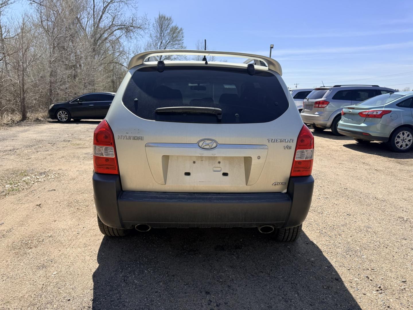 2008 Hyundai Tucson (KM8JN72D68U) , located at 17255 hwy 65 NE, Ham Lake, MN, 55304, 0.000000, 0.000000 - Photo#3