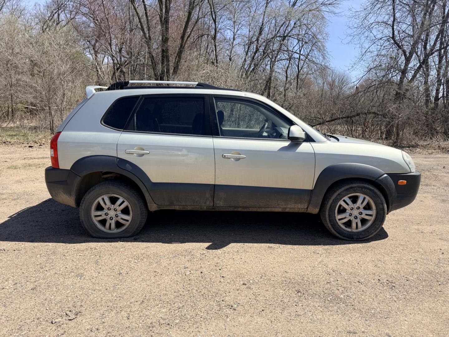 2008 Hyundai Tucson (KM8JN72D68U) , located at 17255 hwy 65 NE, Ham Lake, MN, 55304, 0.000000, 0.000000 - Photo#5