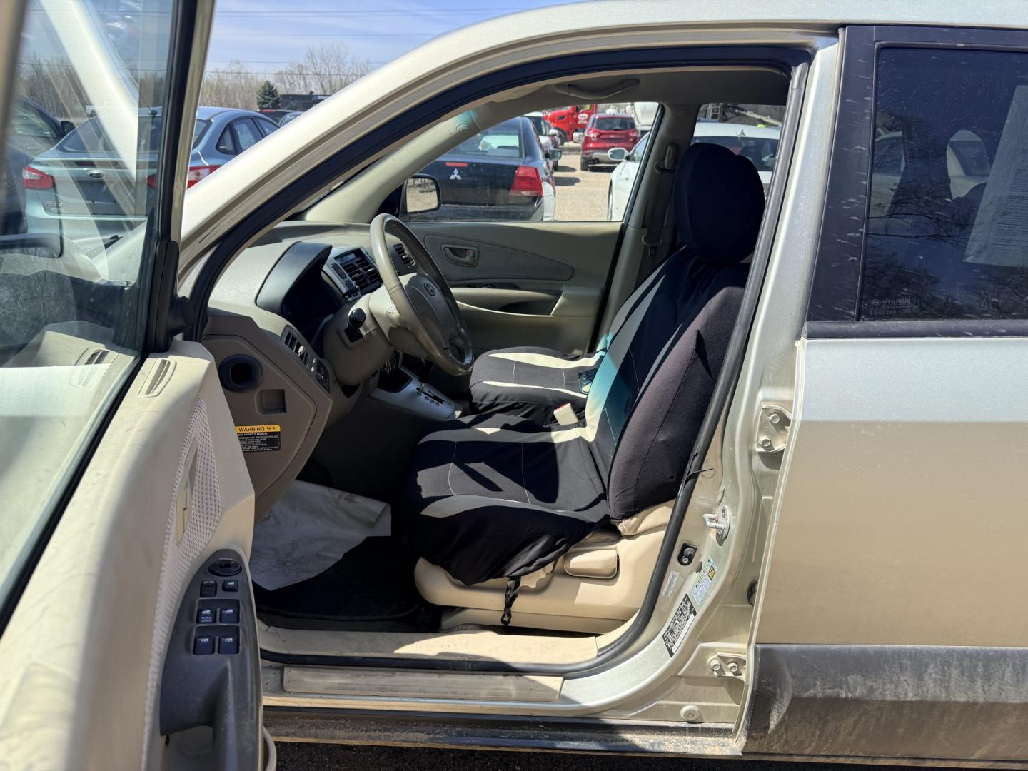 2008 Hyundai Tucson (KM8JN72D68U) , located at 17255 hwy 65 NE, Ham Lake, MN, 55304, 0.000000, 0.000000 - Photo#9