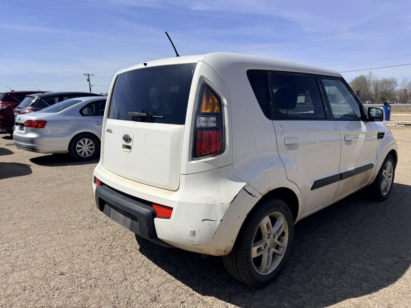2010 Kia Soul (KNDJT2A26A7) , located at 17255 hwy 65 NE, Ham Lake, MN, 55304, 0.000000, 0.000000 - Photo#4