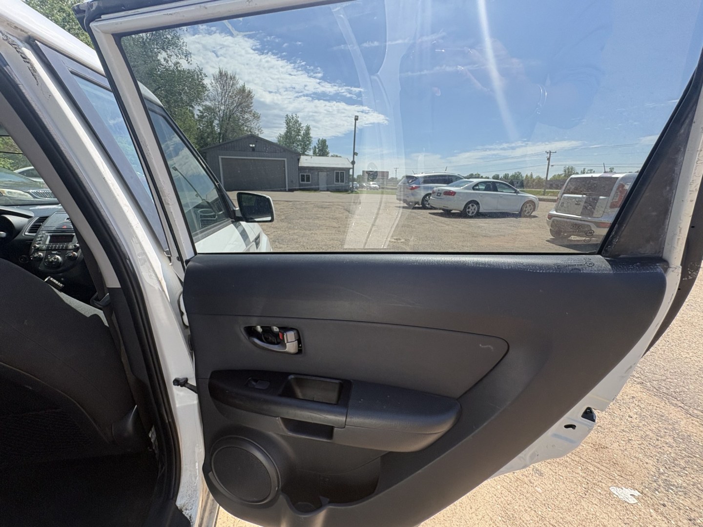 2010 Kia Soul (KNDJT2A26A7) , located at 17255 hwy 65 NE, Ham Lake, MN, 55304, 0.000000, 0.000000 - Photo#12