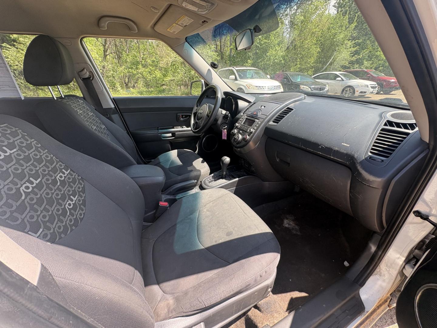2010 Kia Soul (KNDJT2A26A7) , located at 17255 hwy 65 NE, Ham Lake, MN, 55304, 0.000000, 0.000000 - Photo#15