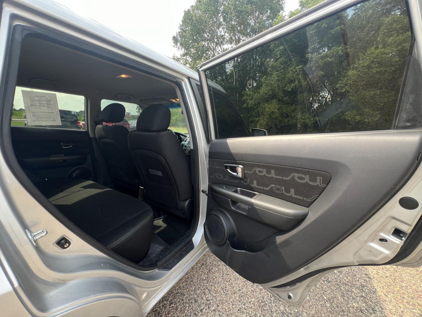 2012 Kia Soul (KNDJT2A68C7) , located at 17255 hwy 65 NE, Ham Lake, MN, 55304, 0.000000, 0.000000 - Photo#12
