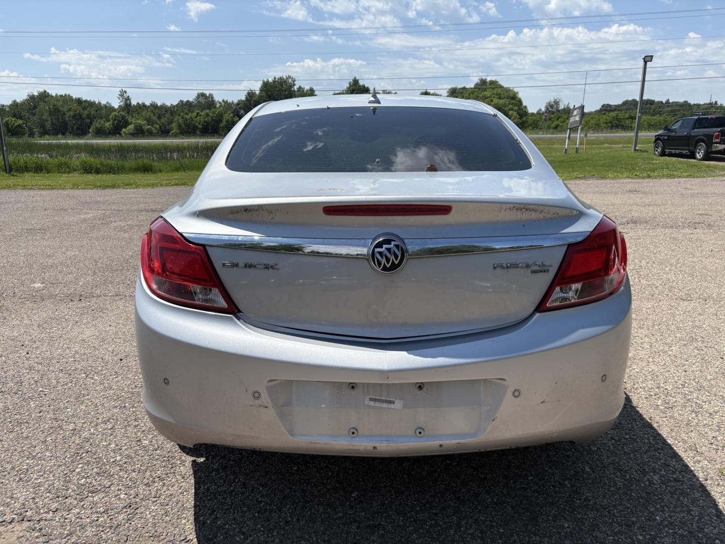 2011 Buick Regal (2G4GS5EC2B9) , located at 17255 hwy 65 NE, Ham Lake, MN, 55304, 0.000000, 0.000000 - Photo#3